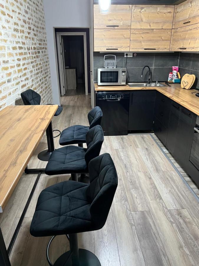 Apartment Tashkent 3 Bedrooms Exterior photo